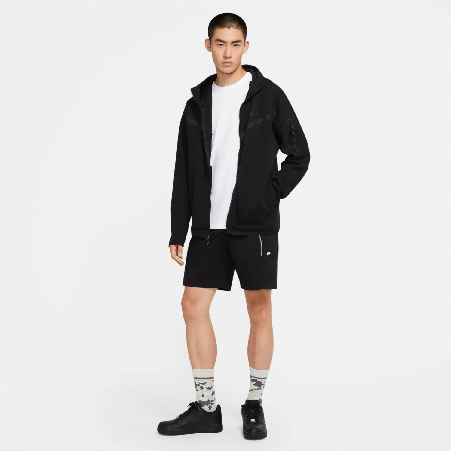 Nike Sportswear Tech Fleece Full-Zip Hoodie 9 Nike Sportswear Tech Fleece Full-Zip Hoodie - Image 9