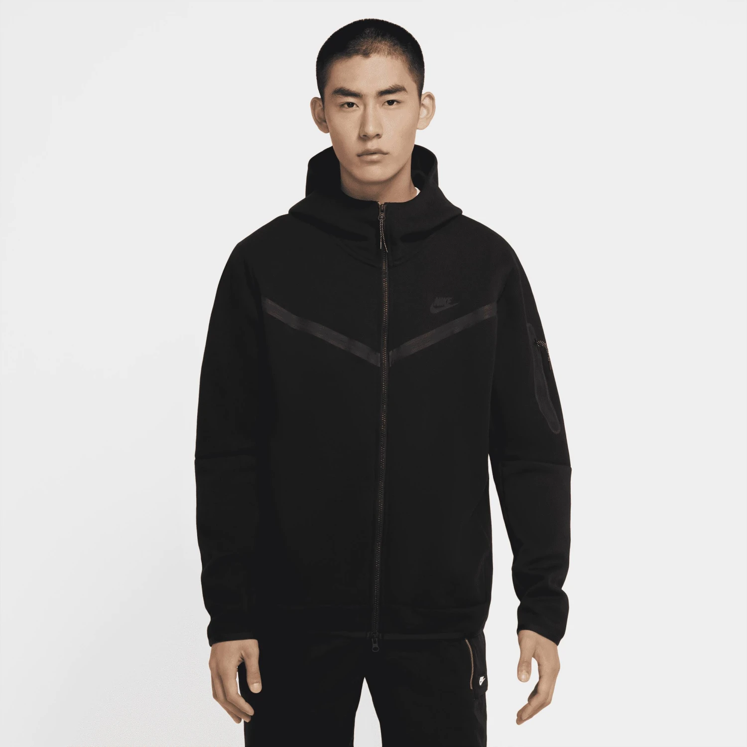 Nike Sportswear Tech Fleece Full-Zip Hoodie 3 Nike Sportswear Tech Fleece Full-Zip Hoodie - Image 3